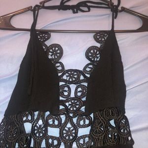 Women’s black backless dress L